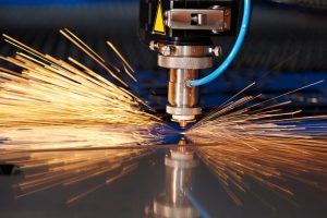 laser-cutter-cutting-metal